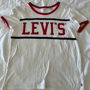 Levi's Tshirt
